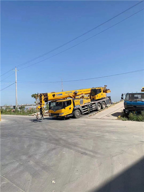 阳朔县吊车作业时，可能会产生哪些额外收费项目？